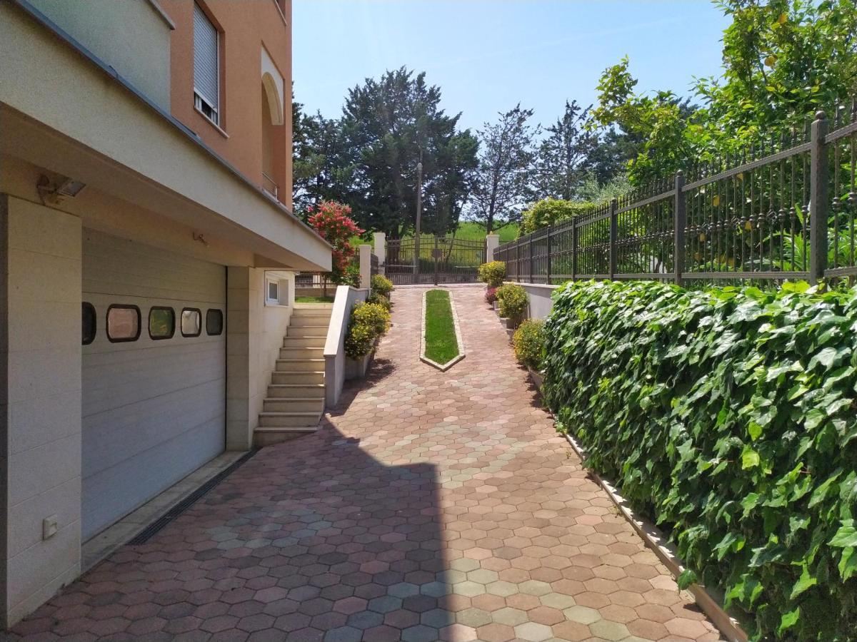 Apartmani Skejic Сплит Экстерьер фото