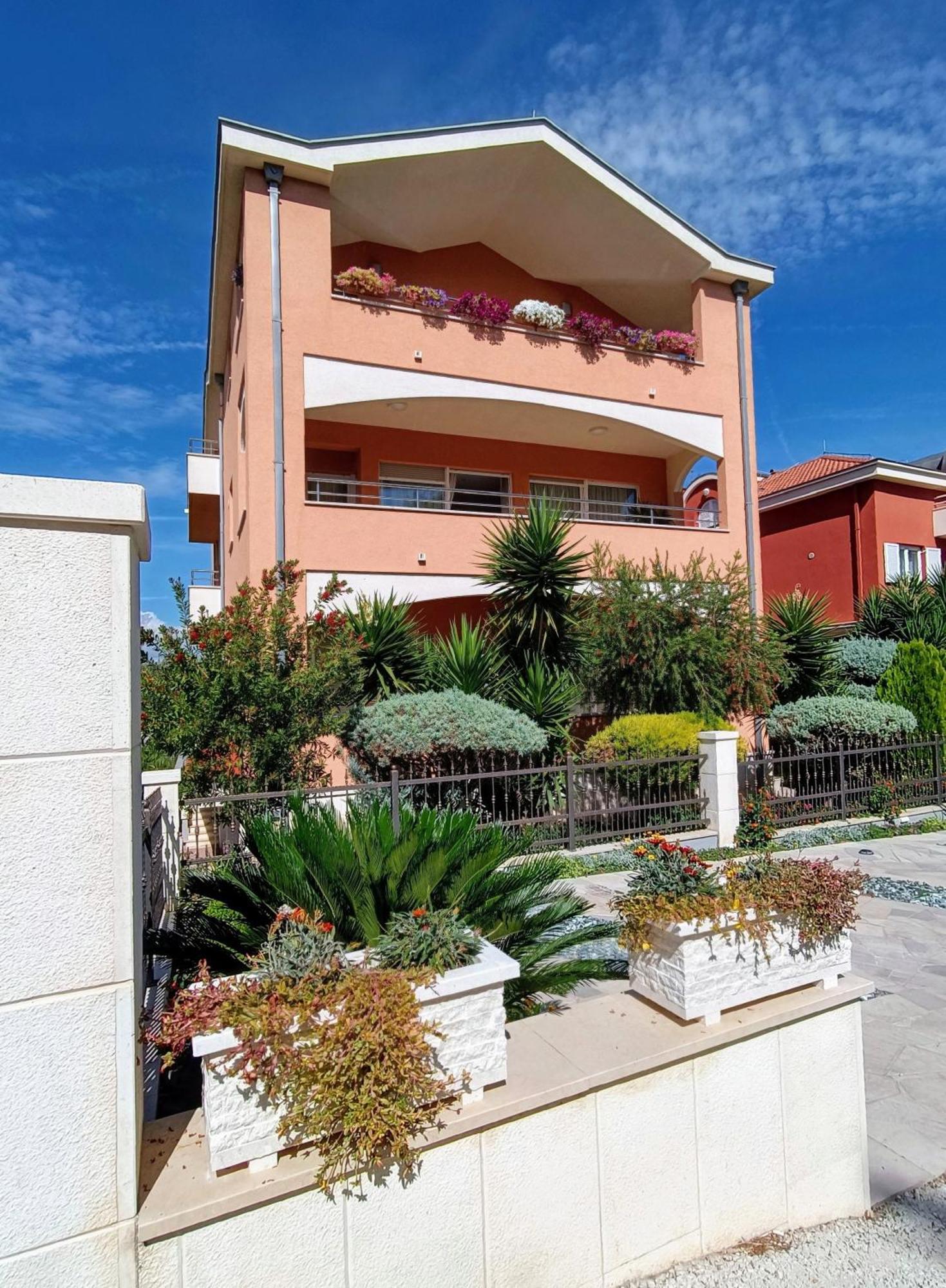 Apartmani Skejic Сплит Экстерьер фото